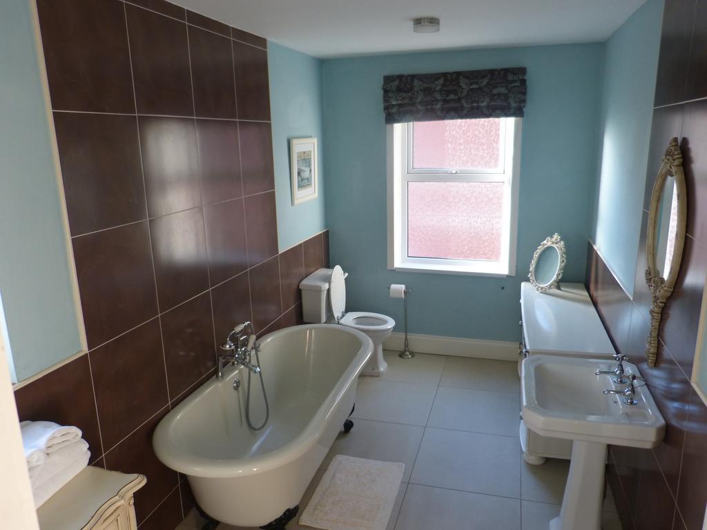 Inglewood Boutique Rooms With Self Catering Чорли Стая снимка