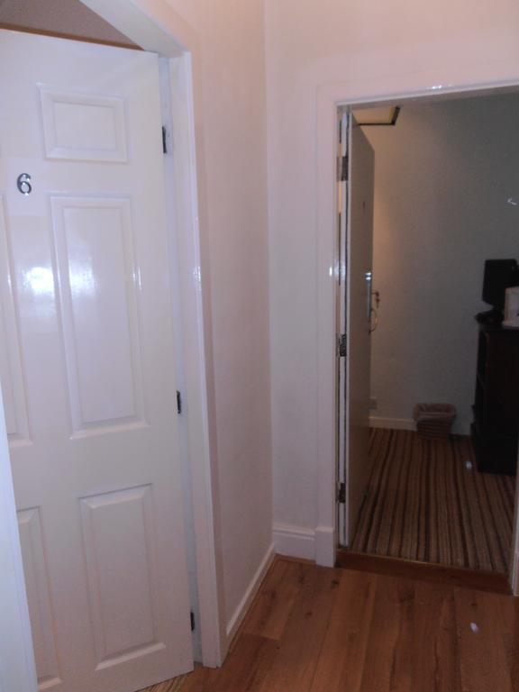 Inglewood Boutique Rooms With Self Catering Чорли Екстериор снимка