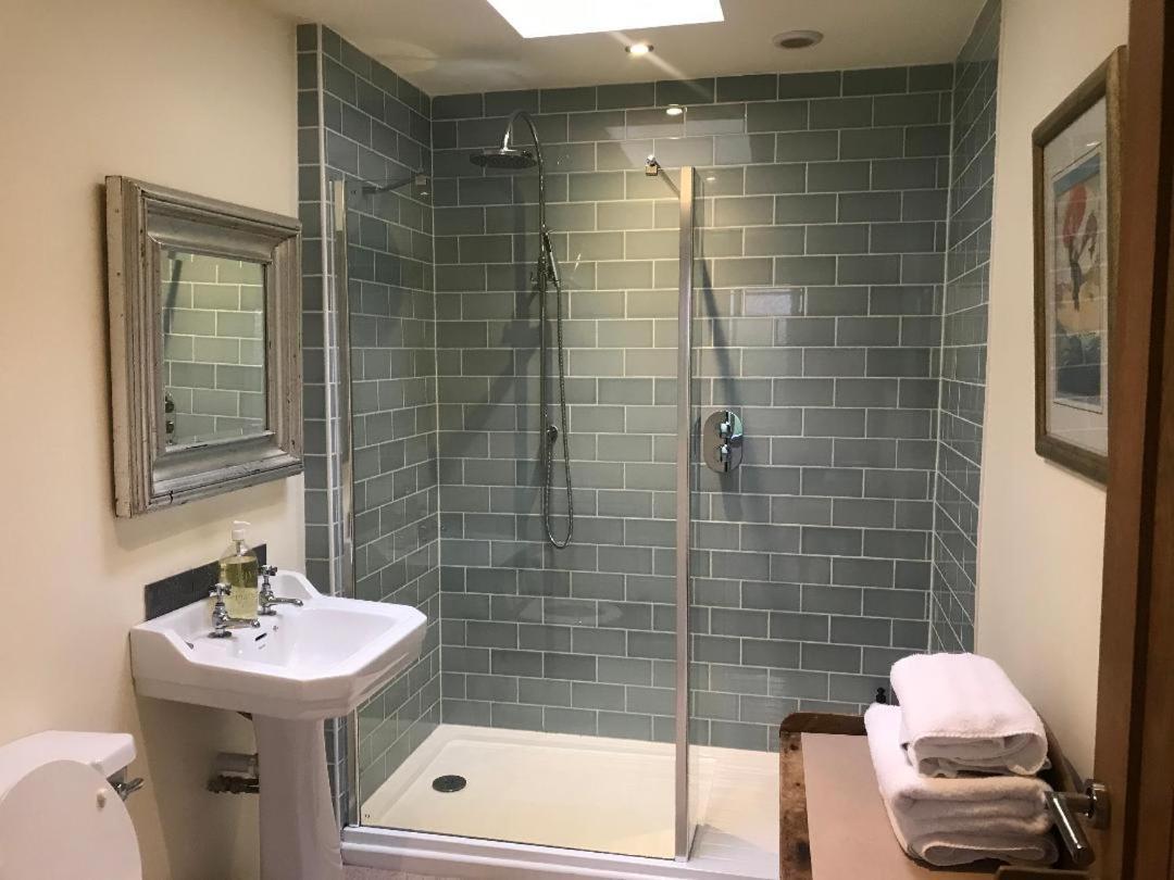 Inglewood Boutique Rooms With Self Catering Чорли Екстериор снимка